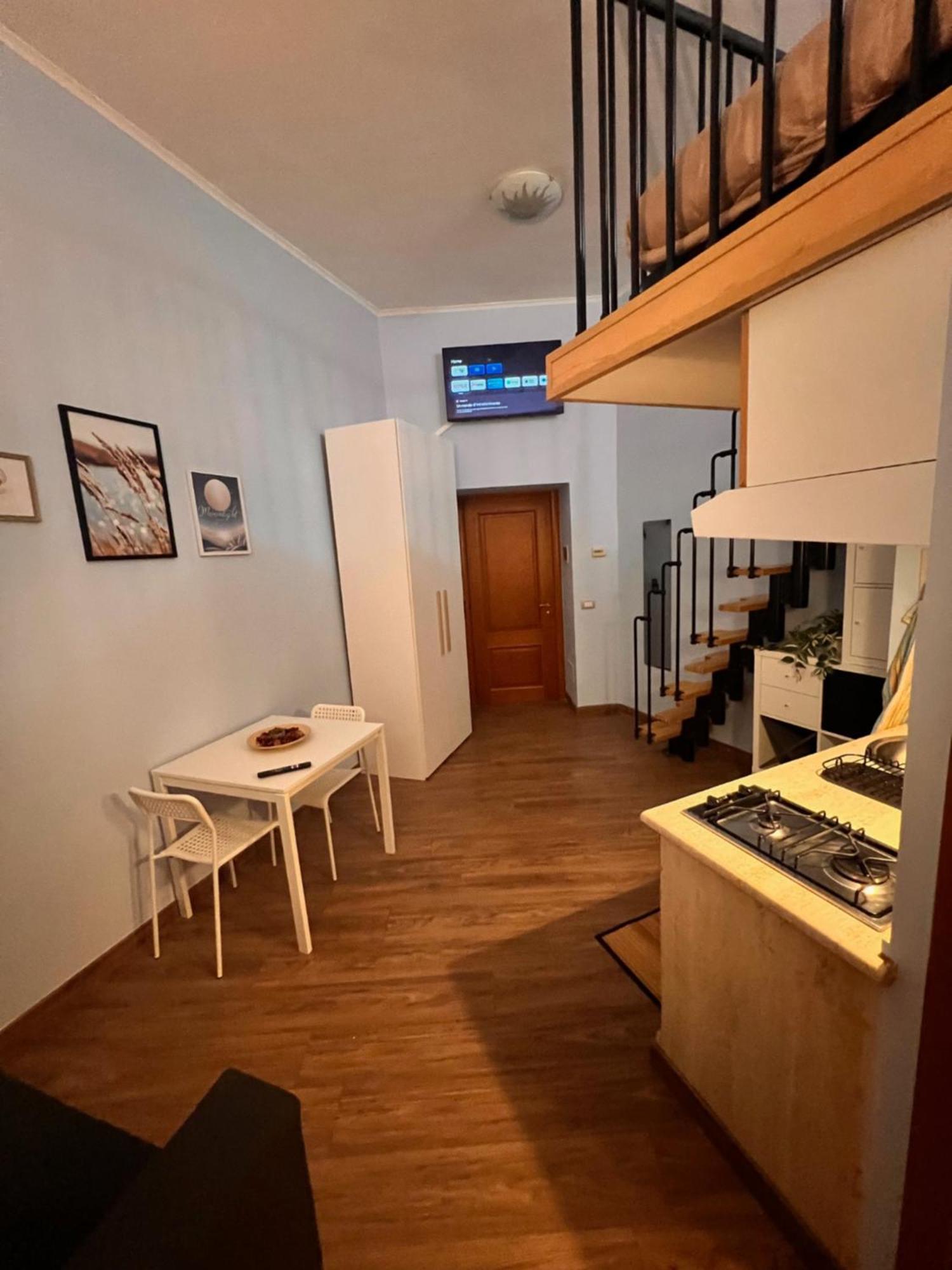 Moonlight Suite Roma Esterno foto